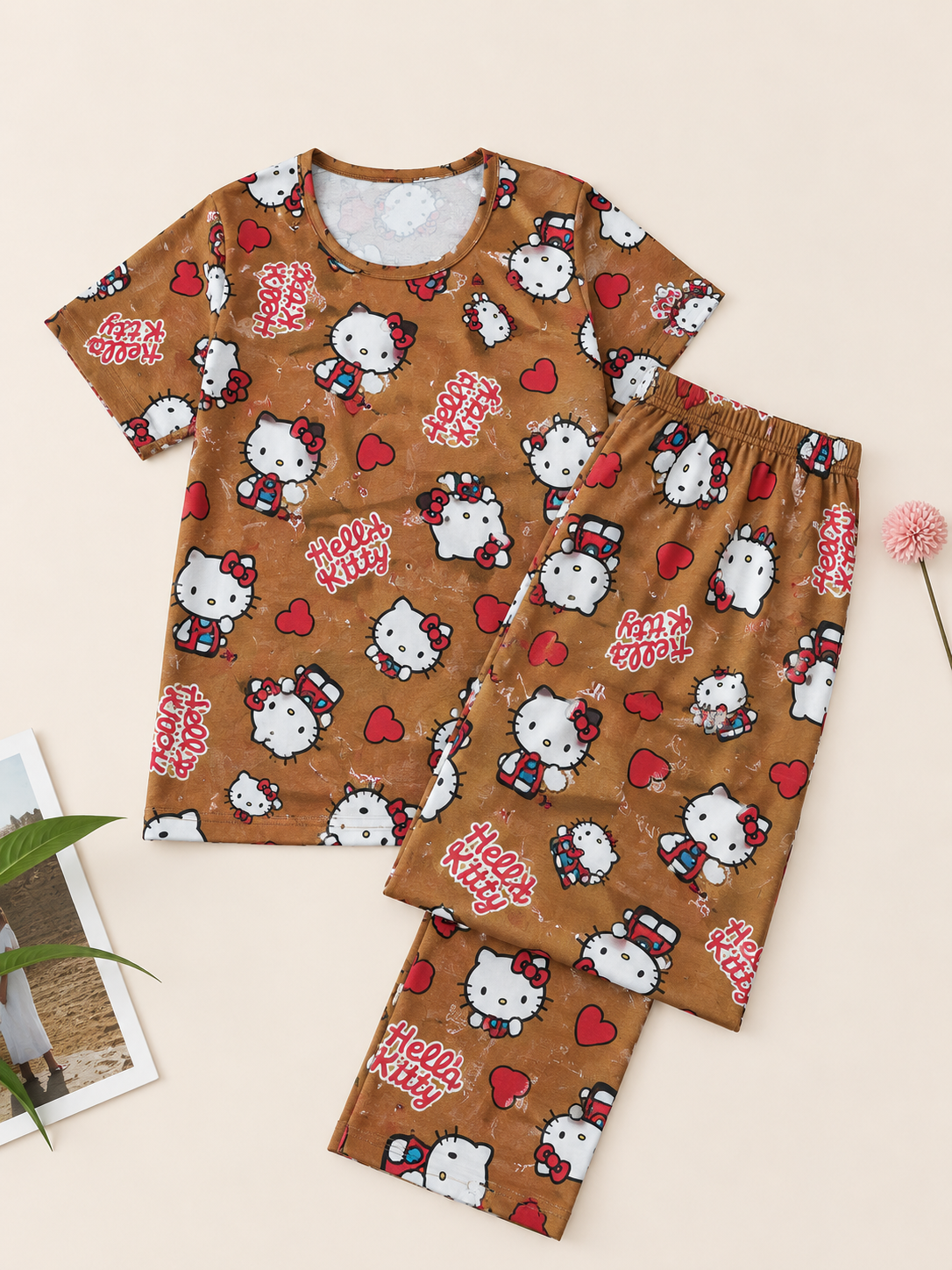 Pyjama Sets with 3/4th - Hello Kitty